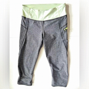 LULULEMON Run a Marathon Crop grey green band pocket size 6 leggings pants